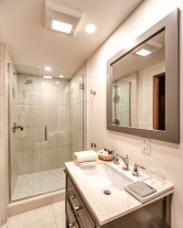 Trapper-Guest-House-Guest-bathroom